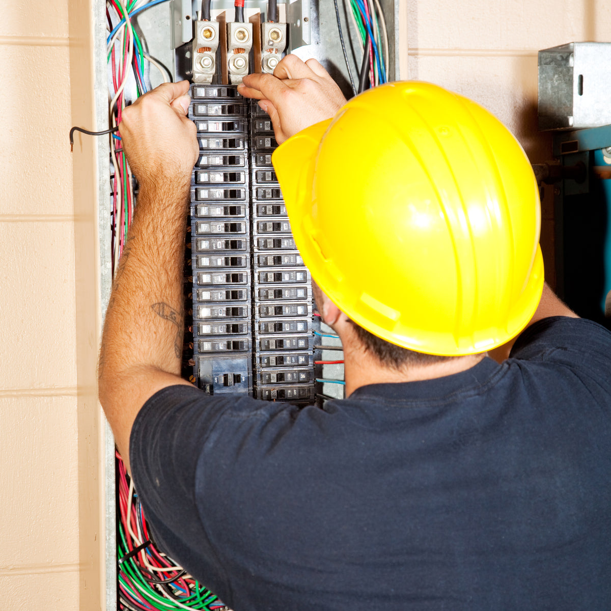 Everything You Need to Know About How to Replace a Circuit Breaker